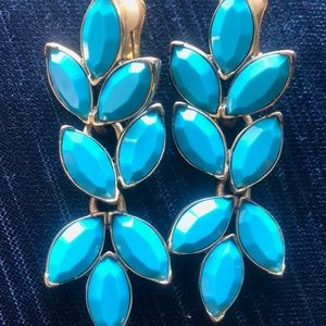 OSCAR DE LA RENTA Resin Clip-On Drop Earrings